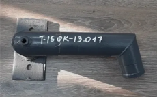 Патрубок подводящий водяного насоса 150Я-13.017 - Интернет-магазин тракторных запчастей Дизелист-96